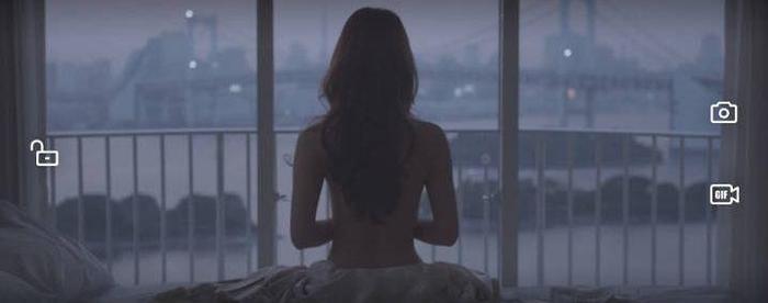 曾一脱成名的佐佐木希,如今结婚生子后只觉得生命就像是个奇迹