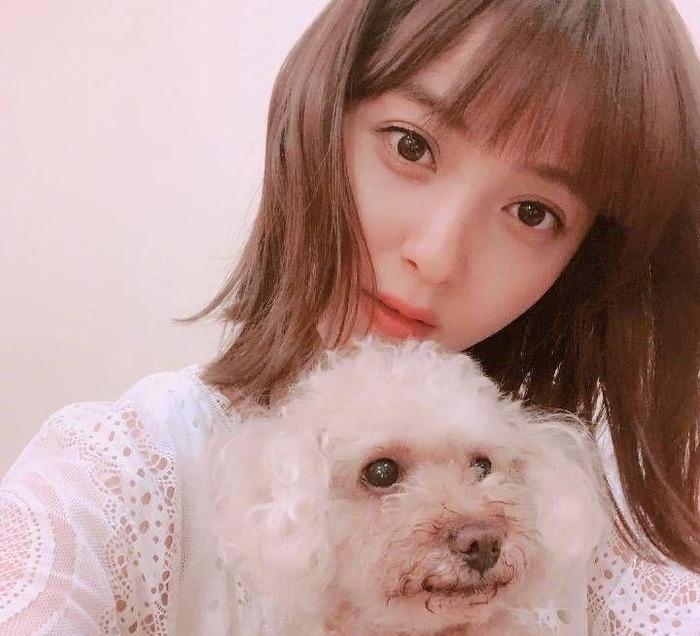 曾一脱成名的佐佐木希,如今结婚生子后只觉得生命就像是个奇迹