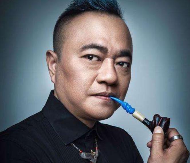 曾是赵本山保镖，后认赵本山当师父，如今生活十分幸福