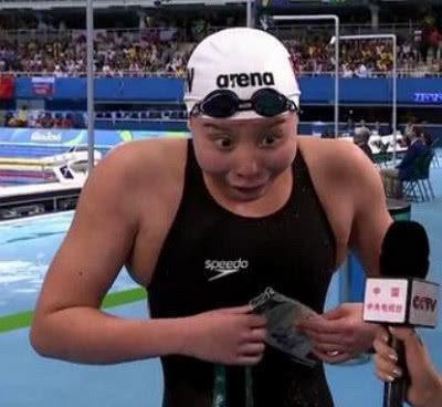 傅园慧的家庭条件被曝光,父亲常年不工作也有能力养活女儿!