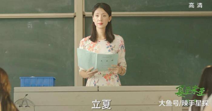 她在23岁时走红, 却因为个子太高而无戏可拍, 没想到老公竟然是他