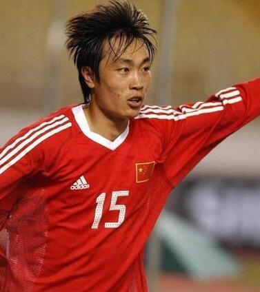 他被斯科拉里点名称赞号称中超里克尔梅 如今已成贵州恒丰新旗帜