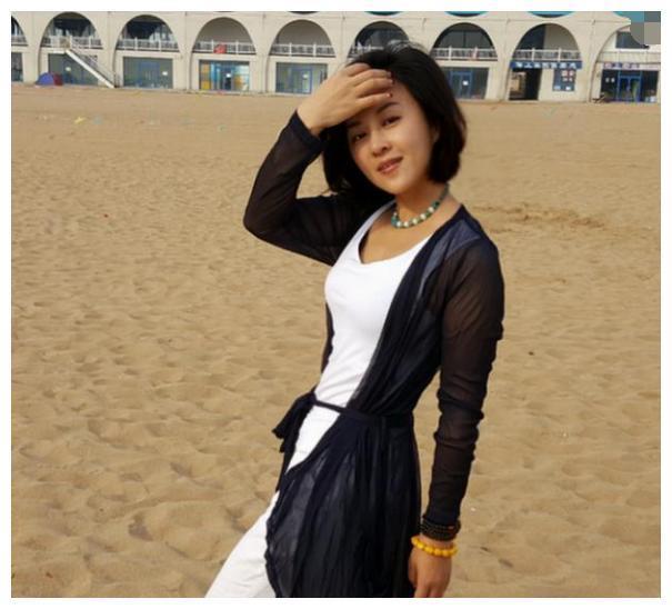 他俩原来是夫妻,一个演恶人,一个演美人!