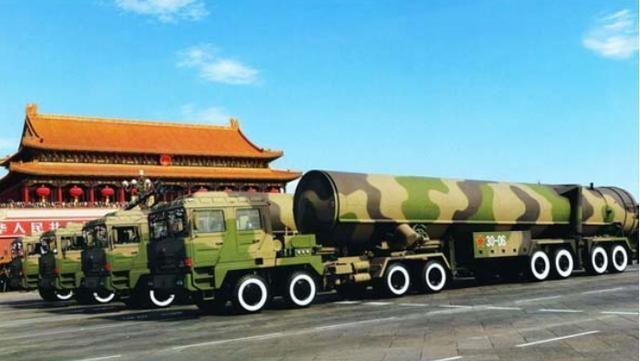 知道二炮部队牛,那您知道二炮凭啥这么牛吗?美军见了都怕!