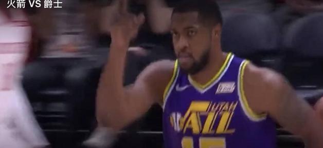 迈卡威在垃圾时间才捞到上场机会, 还成了火箭惨败的遮羞布