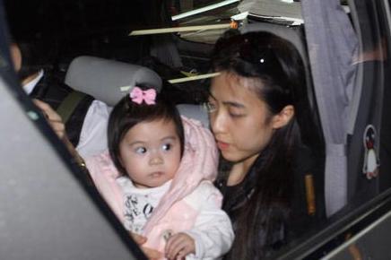 香港富豪刘銮雄花3亿换肾,1年之后妻子怀孕,他66岁再次当爸