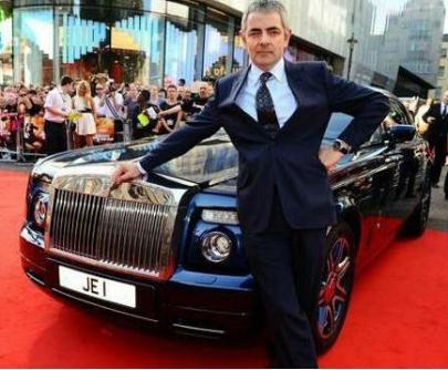 这位牛津博士，拥有一辆全球独一无二的劳斯莱斯，慈善捐款20多亿