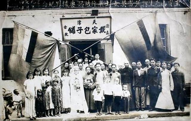 天津的狗不理包子一笼五十你觉得贵吗？