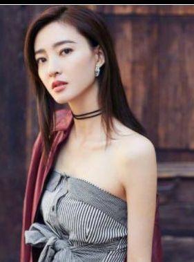 于和伟：传婚内出轨王丽坤，深夜相见；长久恋爱妻子贤惠