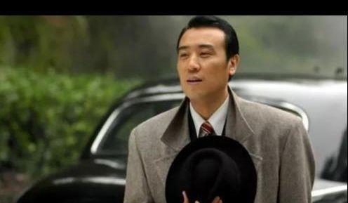 于和伟：传婚内出轨王丽坤，深夜相见；长久恋爱妻子贤惠