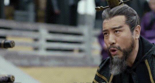 于和伟：传婚内出轨王丽坤，深夜相见；长久恋爱妻子贤惠