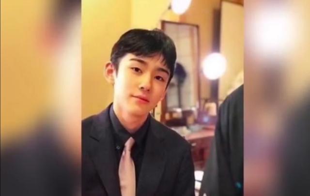 日本歌舞伎界贵公子藤间斋，从呆萌小孩到丹凤眼美少年？太惊艳了