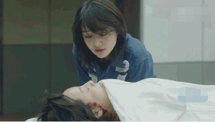 真的要转型当网红?郑爽自曝不想演戏之后,官方微博宣布卖衣服