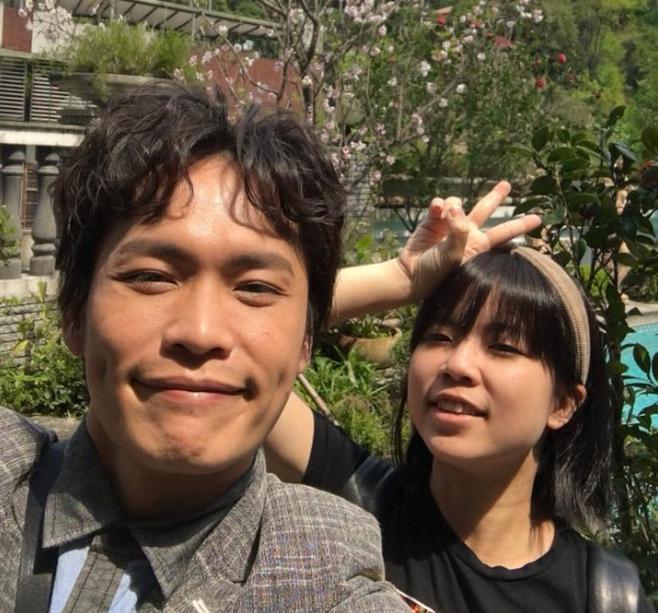 瞒10年!萁妈超狂身分曝光,黄镫辉糟了