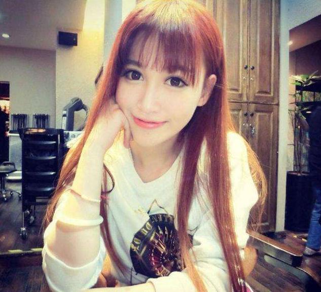 傻狐帝直播中暗示自己绿了五五开， 直言我怕是中了蛇毒!