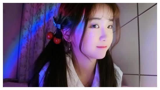 被央视封杀是儿戏？杨清柠将从快手转到抖音