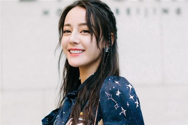 金鹰女神定了！迪丽热巴成第一位90后金鹰女神，网友称其众望所归