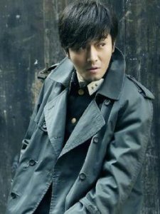 ​35集电视剧《面具背后》演员表（主演）