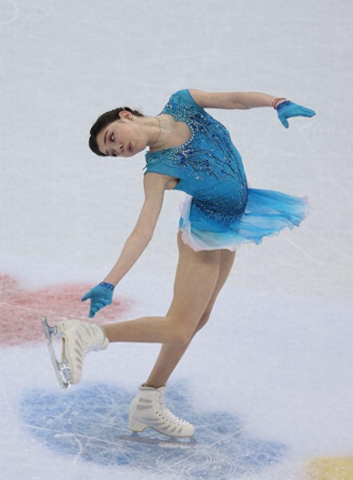 俄罗斯花滑美少女梅德韦杰娃
