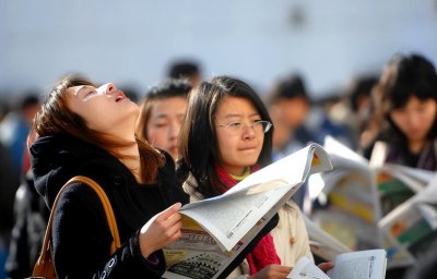 ​大龄女生考编成绩优异，却在政审环节被淘汰，问题出在老公身上