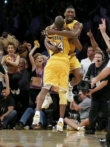 回顾:NBA史上30大最经典的绝杀瞬间,科比三度上榜,乔丹最完美