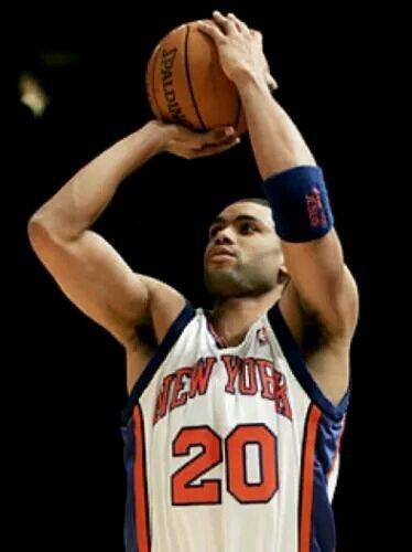 回顾:NBA史上30大最经典的绝杀瞬间,科比三度上榜,乔丹最完美