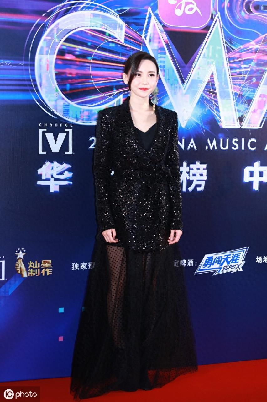 《前任3》女主角于文文的一些简介,气质真好