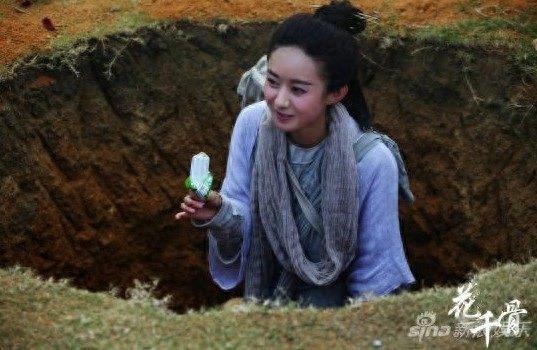 《花千骨》花絮篇:赵丽颖卖萌,霍建华魔性,花絮比正片更好看