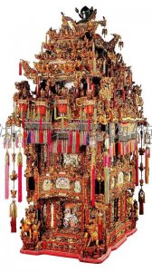 ​宋祖儿化身宁波万工轿，感受十里红妆女儿梦