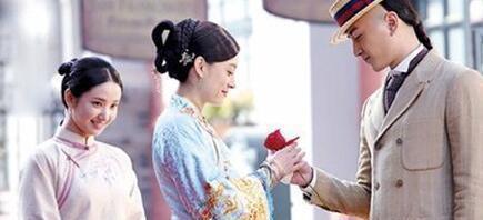 《那年花开月正圆》中的周莹, 大清女首富, 唯一的汉人格格