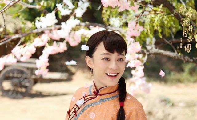 《那年花开月正圆》中的周莹, 大清女首富, 唯一的汉人格格