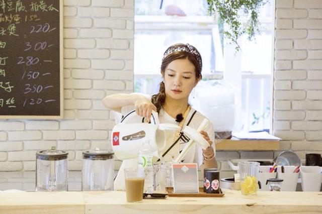 《中餐厅》第三季官宣,新嘉宾阵容让人期待,他的加盟让节目变味