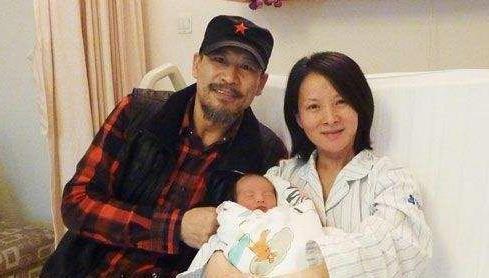 《大宅门》中的李香秀,没背景无缘第二部,高龄剖腹产彰显伟大!