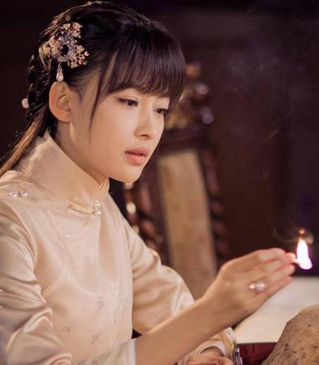 《人生若如初相见》 男神收割机孙怡也是整容脸?