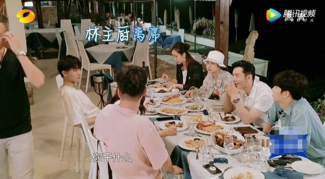 《中餐厅》黄晓明终于惹怒林大厨!他愤而离席!后来真的被开除了