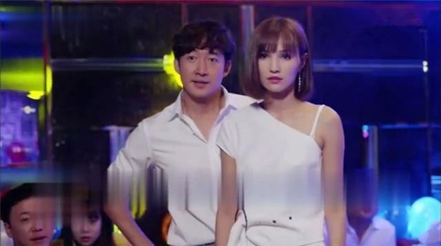 《青春斗》关山劈腿，向真果断分手并转卖公司，她的帽子成亮点