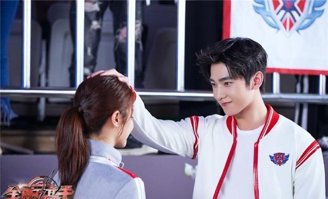 《全职高手》叶修和苏沐橙:电竞不需要爱情?友情以上恋爱未满