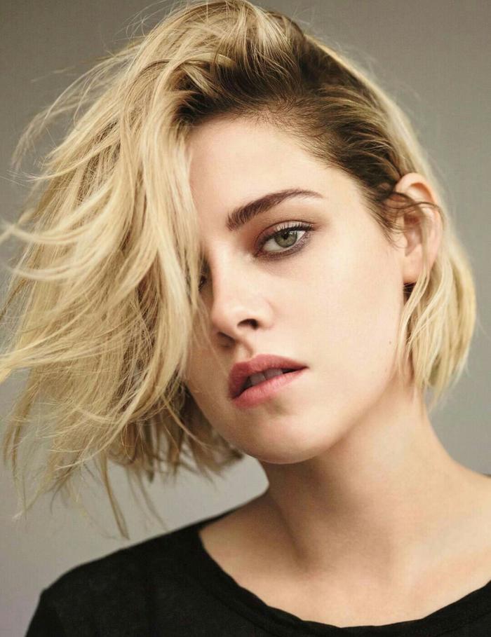 《暮光之城》主演现状:女主出柜,男主长残,最令人惊艳的竟是她