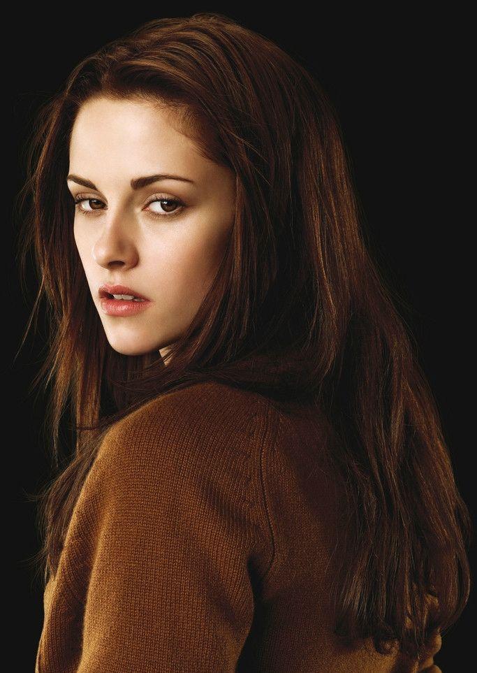 《暮光之城》主演现状:女主出柜,男主长残,最令人惊艳的竟是她