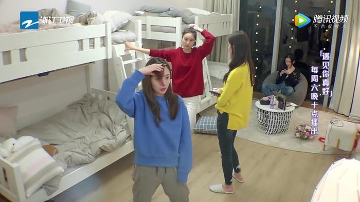 《遇见你真好》‘佛系’晓雯上线，故作坚强令人心疼，她的他在哪