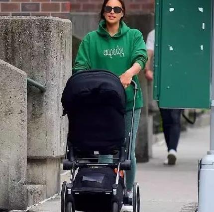 好莱坞帅大叔Bradley Cooper 超模Irina Shayk, 这基因太强大了!