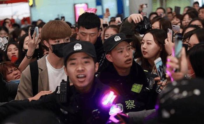 蔡徐坤的粉丝,范丞丞的粉丝,陈立农的粉丝,简直是天壤之别