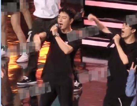 《极限挑战》公益演唱会，热巴华晨宇张艺兴和欧阳娜娜都来了