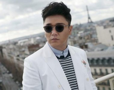 ​《情圣》中的红衣女郎大受欢迎，续集女主角却换成了白百何