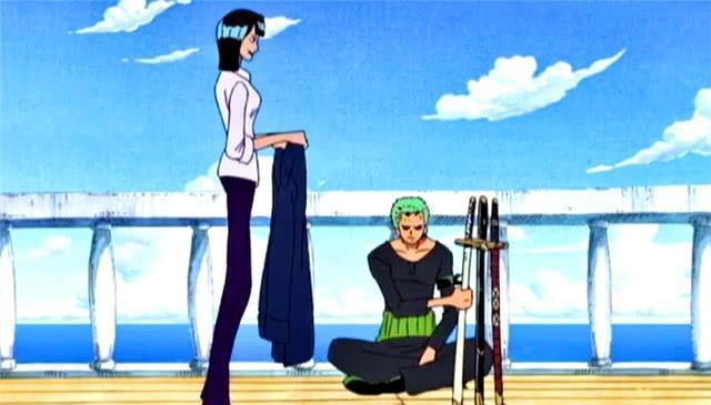 海贼王罗宾母性大发给伙伴盖毯子,其中一次被无情拒绝