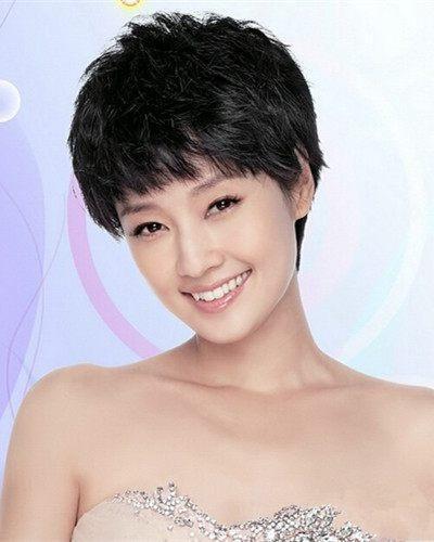 《我的前半生》马伊琍前期假发丑哭，方脸试这几款