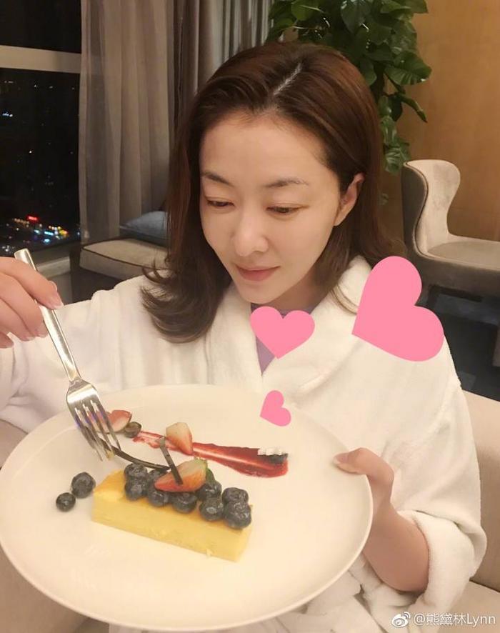 《目的地上海》的熊黛林产后全面复出:不在乎薪酬,可以拍亲热戏