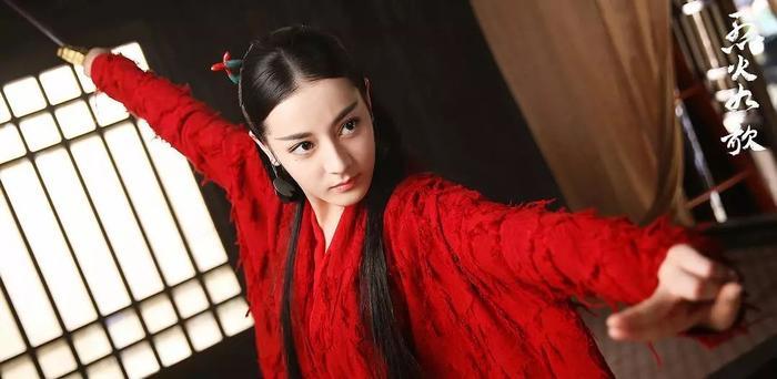 《烈火如歌》中的周瑜民，除了有中年大叔的通病，也只剩下演技了