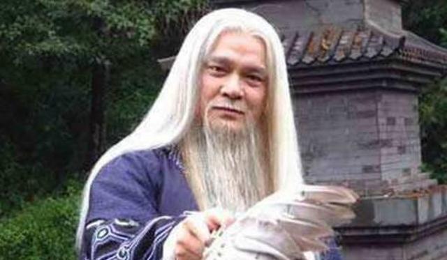 《射雕英雄传》中欧阳锋的师父到底是何人?