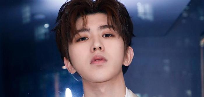 《偶像练习生》蔡徐坤疑似恋情，因戏生情，引起网友不满